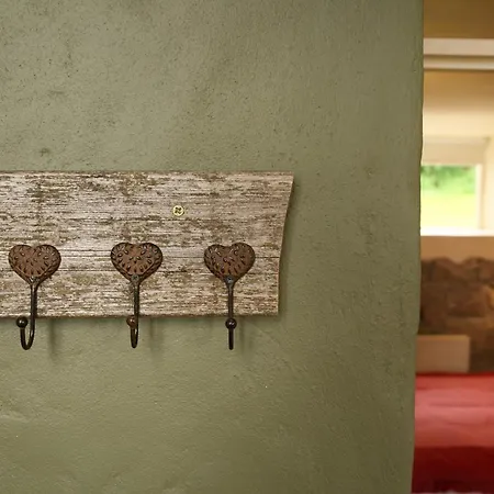 Old School House, Дом отдыха Клифден